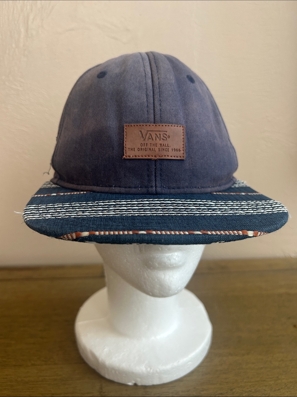 Vans Off The Wall Snapback Southwestern Inspired Patterned Flat Brim.